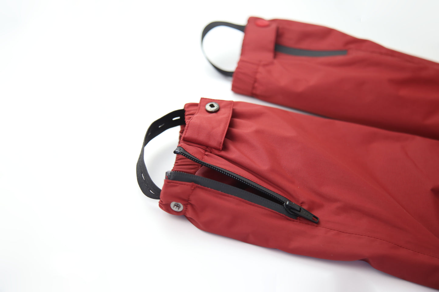 Ankle cuff detail – merlot waterproof rain pants