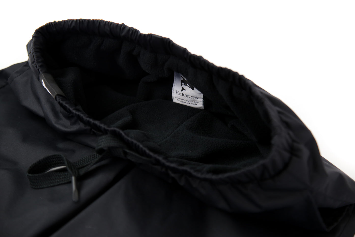 Elastic waistband detail – black insulated rain pants
