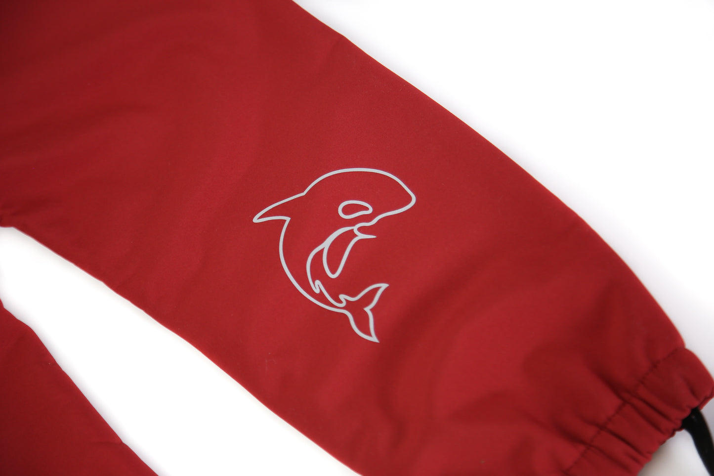 Close-up of waterproof breathable fabric – merlot softshell suit