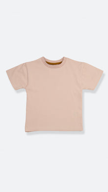 Organic cotton kids tee in pale rose – front view